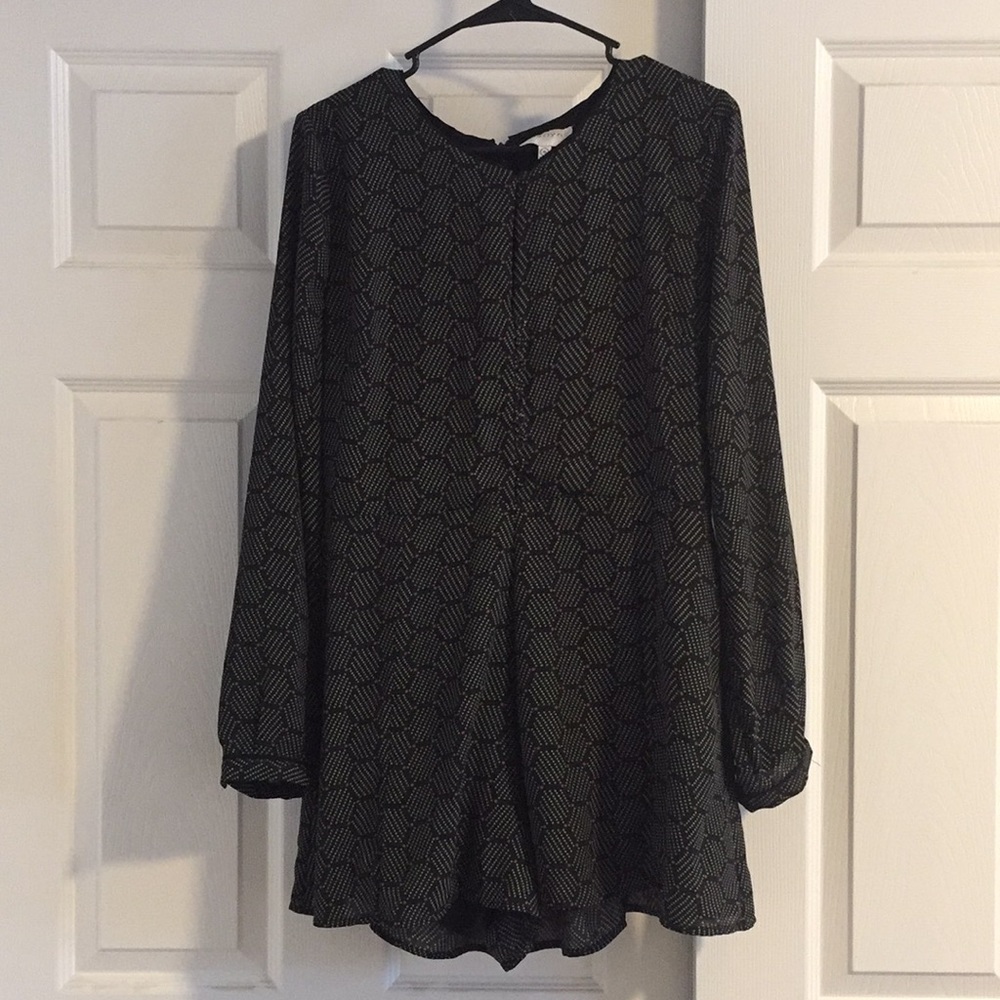 BNWOT Anthropologie long sleeve/shorts romper